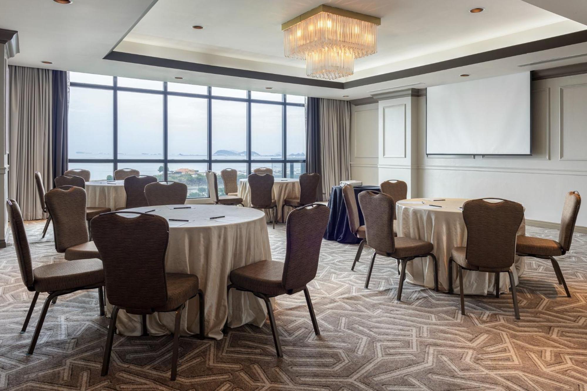 Intercontinental Miramar By Ihg Hotel Panama City